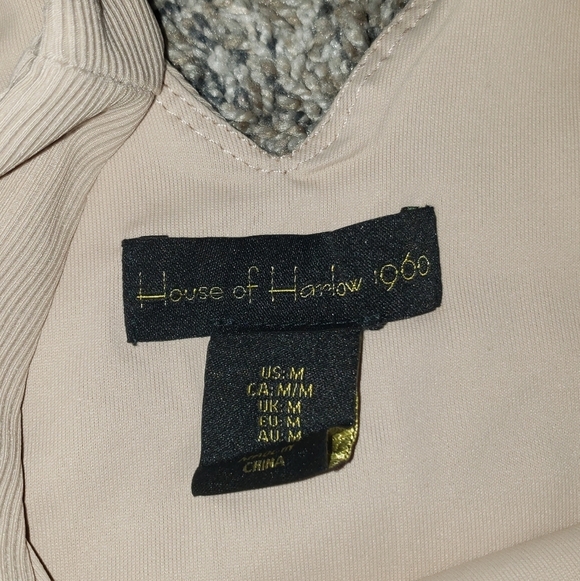 House Of Harlow 1960|NWOT| V-Neck Bodysuit - Picture 2 of 6